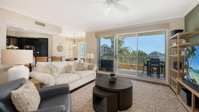 100 CENTRAL AVENUE K817, Sarasota, FL 34236