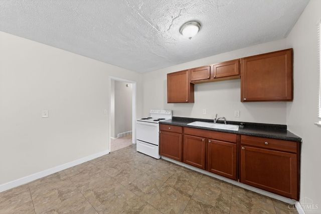 2547 Adams Road, Colerain Twp, OH 45231