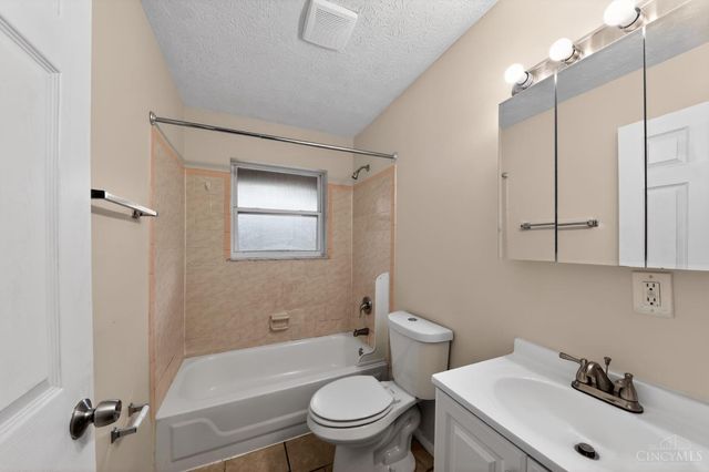 2547 Adams Road, Colerain Twp, OH 45231