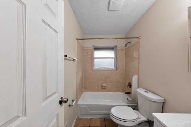 2547 Adams Road, Colerain Twp, OH 45231