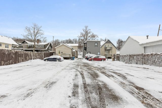 613-615 Davis Street, Kalamazoo, MI 49007