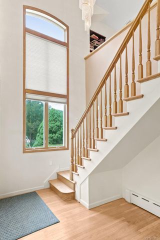 75 Glen Forest Street, Thornwood, NY 10594