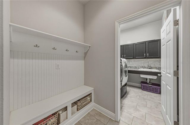 1017 TRACEY ANN LOOP, Seffner, FL 33584