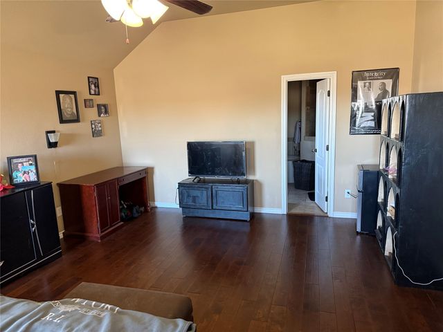 165 Churchill Circle, Weatherford, TX 76085