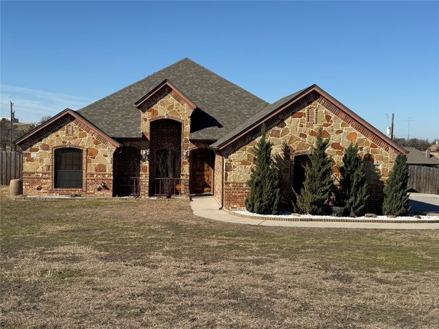 165 Churchill Circle, Weatherford, TX 76085