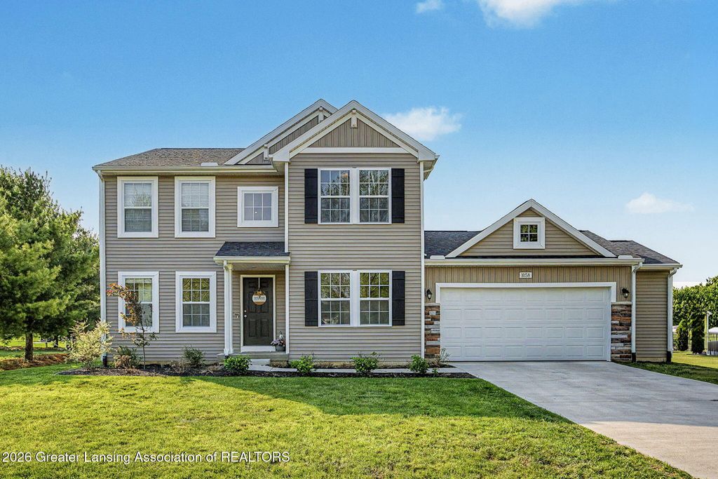 1058 N Crandell Drive, Charlotte, MI 48813