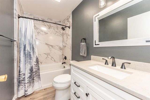 860 Prairie Lane, Milan, MI 48160