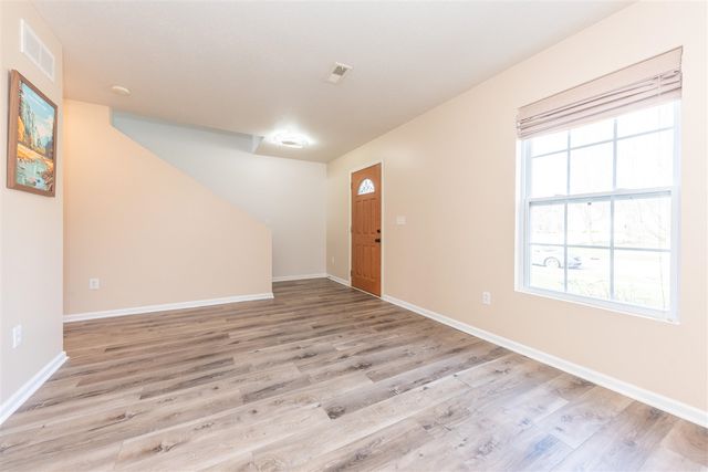 860 Prairie Lane, Milan, MI 48160
