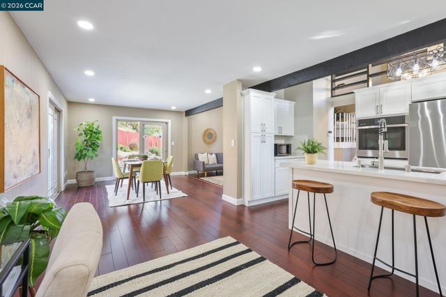 2609 Moraga Dr, Pinole, CA 94564
