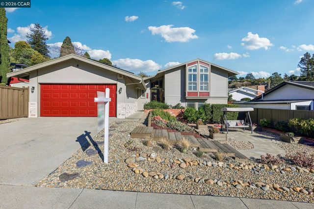 2609 Moraga Dr, Pinole, CA 94564