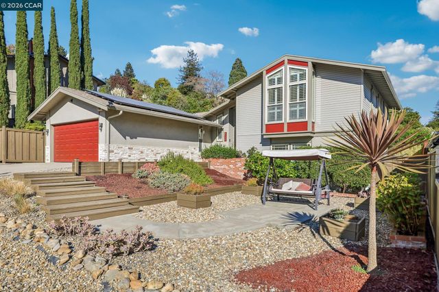 2609 Moraga Dr, Pinole, CA 94564