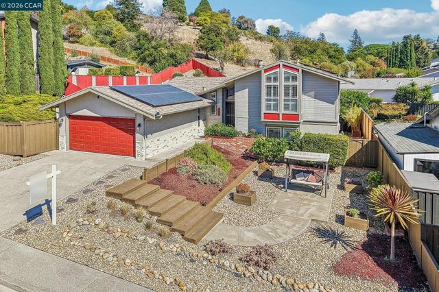 2609 Moraga Dr, Pinole, CA 94564