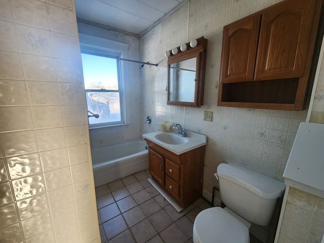 840 Bedford Street 2, Whitman, MA 02382