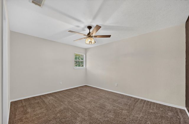 106 Sceptre Drive, Rockwall, TX 75032