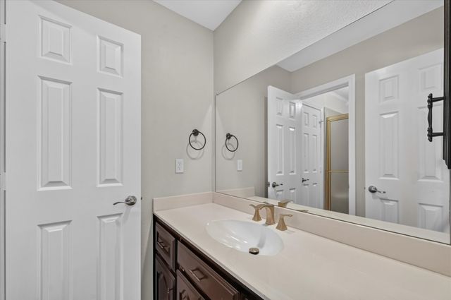 106 Sceptre Drive, Rockwall, TX 75032