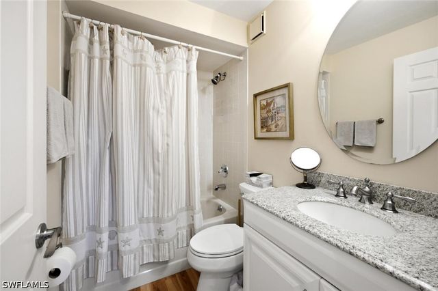 7360 Saint Ives WAY 2301, Naples, FL 34104