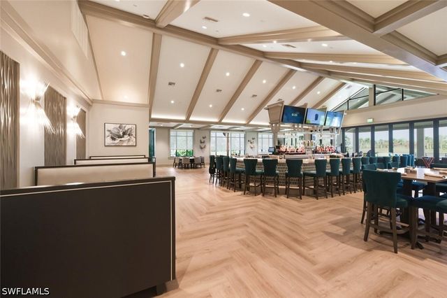 7360 Saint Ives WAY 2301, Naples, FL 34104
