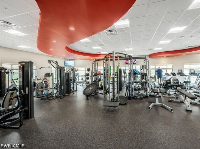 7360 Saint Ives WAY 2301, Naples, FL 34104