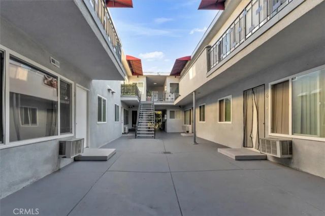 6643 De Longpre 10, Los Angeles, CA 90028