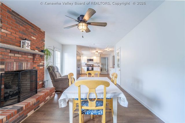 624 Poplar Fork Street, Hurricane, WV 25526