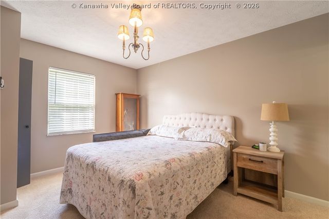 624 Poplar Fork Street, Hurricane, WV 25526