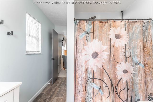 624 Poplar Fork Street, Hurricane, WV 25526