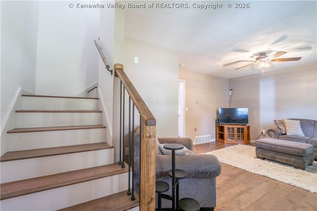 624 Poplar Fork Street, Hurricane, WV 25526