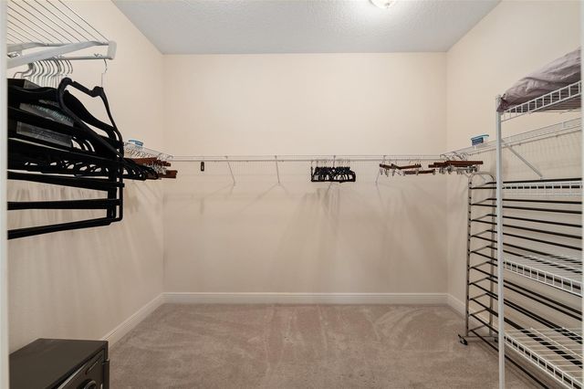 2033 SALMON WAY, The Villages, FL 32162