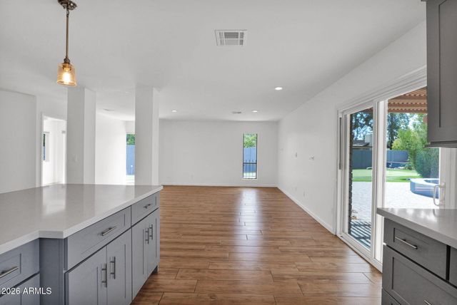 7332 N Del Norte Drive, Scottsdale, AZ 85258