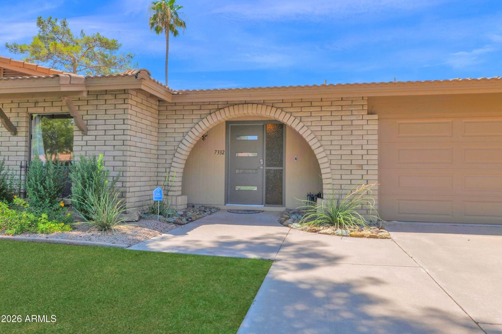 7332 N Del Norte Drive, Scottsdale, AZ 85258 — photo 2