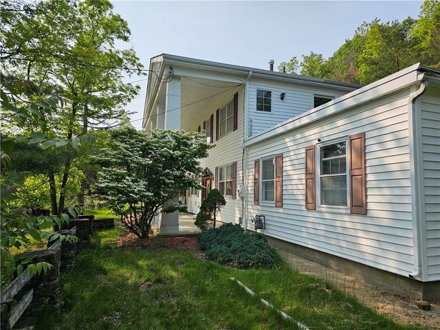 818 Larchmont Circle, Elmira, NY 14905