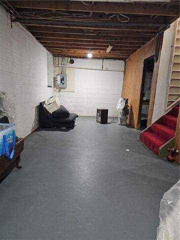 818 Larchmont Circle, Elmira, NY 14905