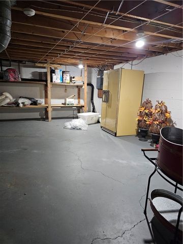 818 Larchmont Circle, Elmira, NY 14905