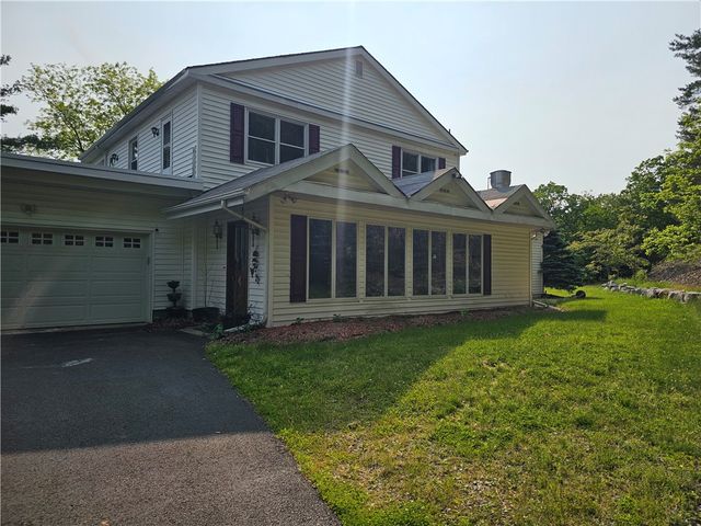 818 Larchmont Circle, Elmira, NY 14905
