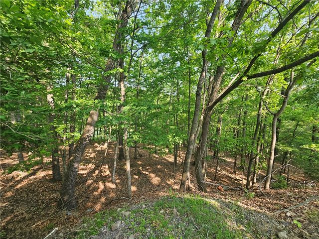 818 Larchmont Circle, Elmira, NY 14905