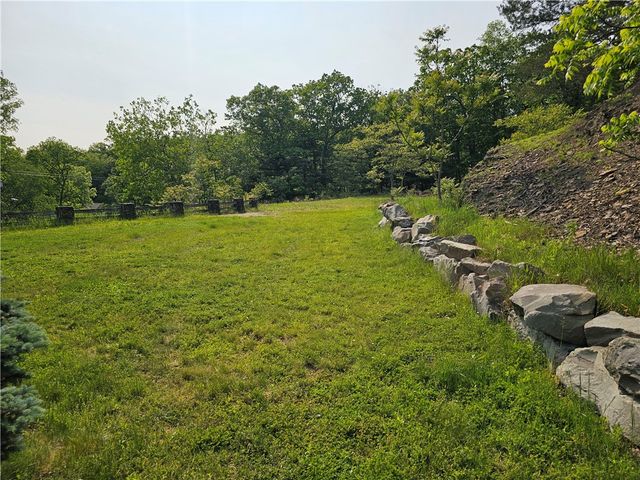 818 Larchmont Circle, Elmira, NY 14905