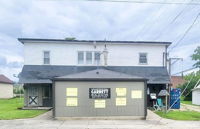 146 W Washington Street, Parker City, IN 47368