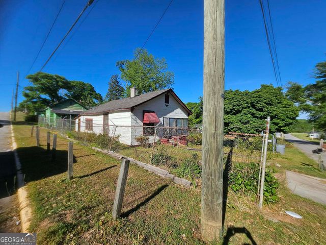 209 Dix Street, Lagrange, GA 30241