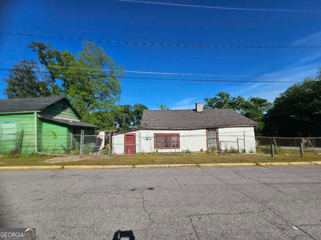 209 Dix Street, Lagrange, GA 30241
