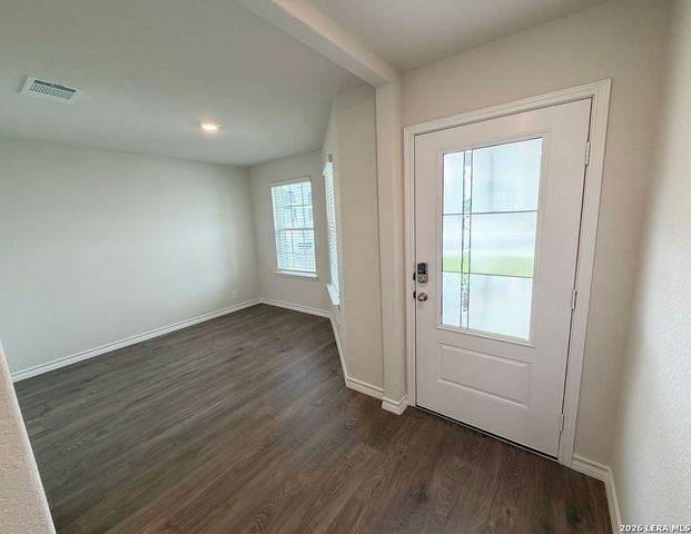 503 Avalon Banks, Cibolo, TX 78108