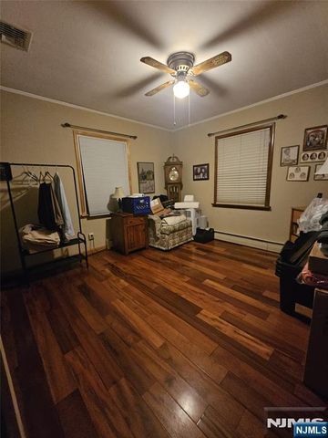 50 Oneida Avenue, Oakland, NJ 07436