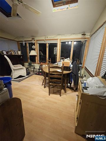 50 Oneida Avenue, Oakland, NJ 07436