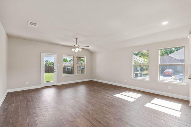 1253 Carinna Drive, Anna, TX 75409