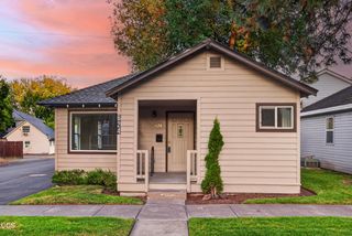624 NW Hill Street, Bend, OR 97703