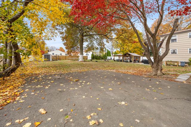 57 King Street, Stratford, CT 06615