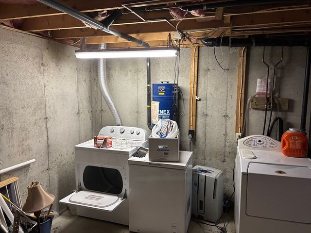 283 Fuller Rd T, Chicopee, MA 01020