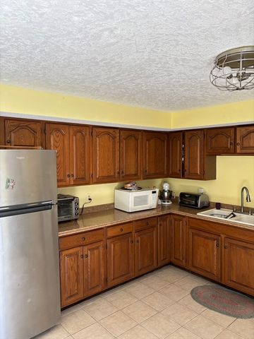 283 Fuller Rd T, Chicopee, MA 01020