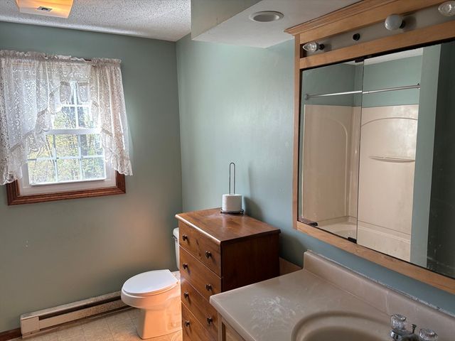 283 Fuller Rd T, Chicopee, MA 01020