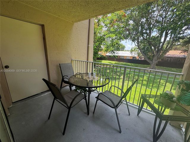 10610 SW 158th Ct 206, Miami, FL 33196