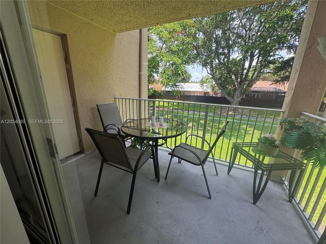 10610 SW 158th Ct 206, Miami, FL 33196